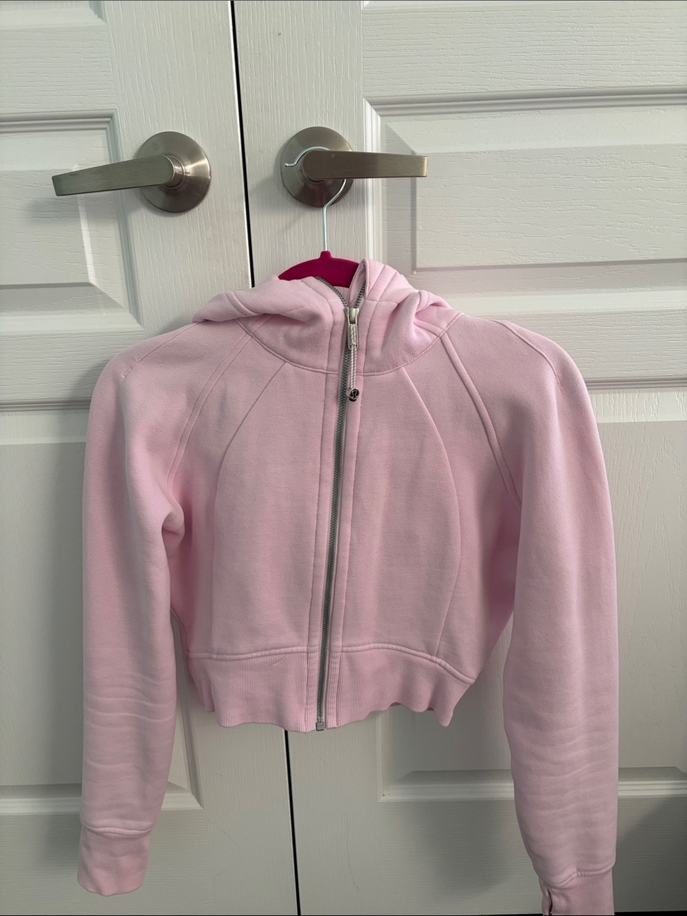 Lululemon Cropped Scuba